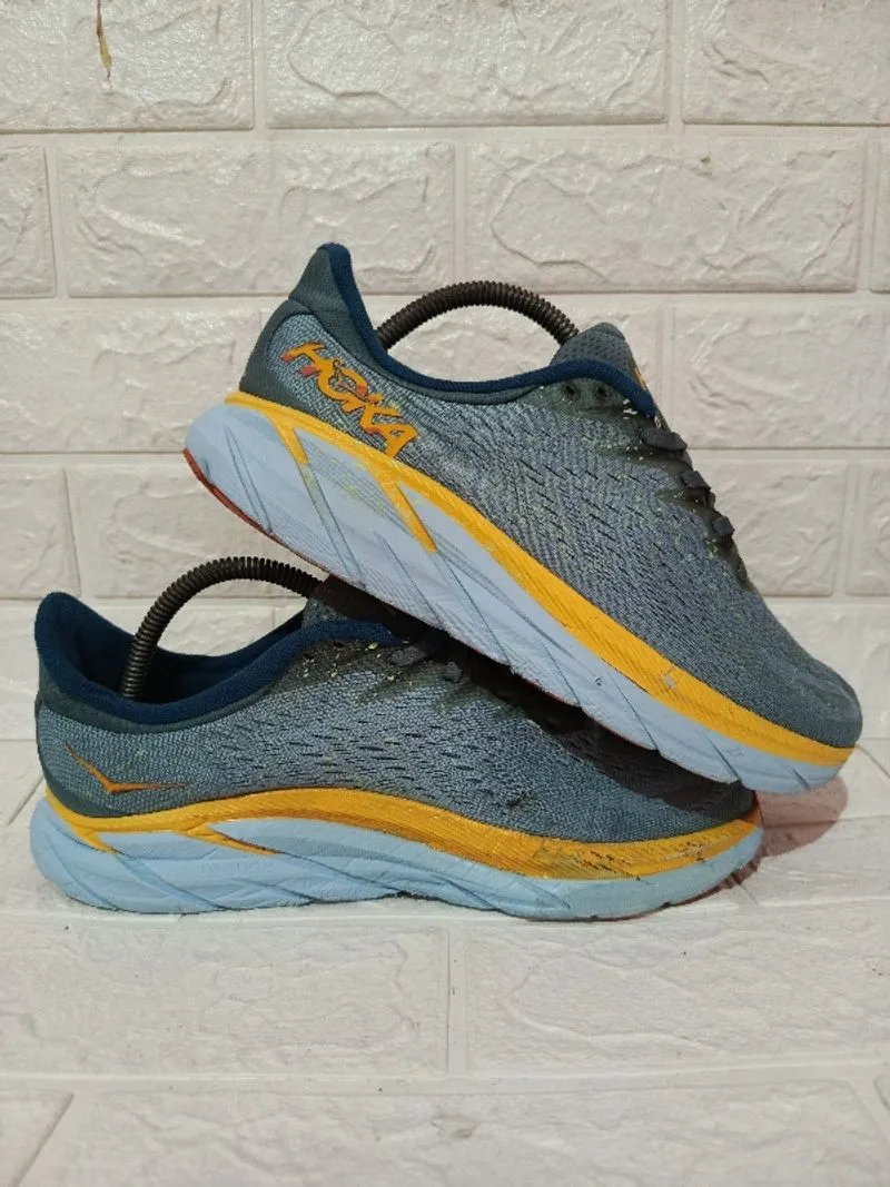 Hoka Clifton 8 Goblin Blue Mountain Spring photo 1