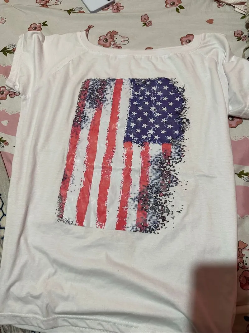Off-Shoulder T-Shirt USA Flag  photo 1