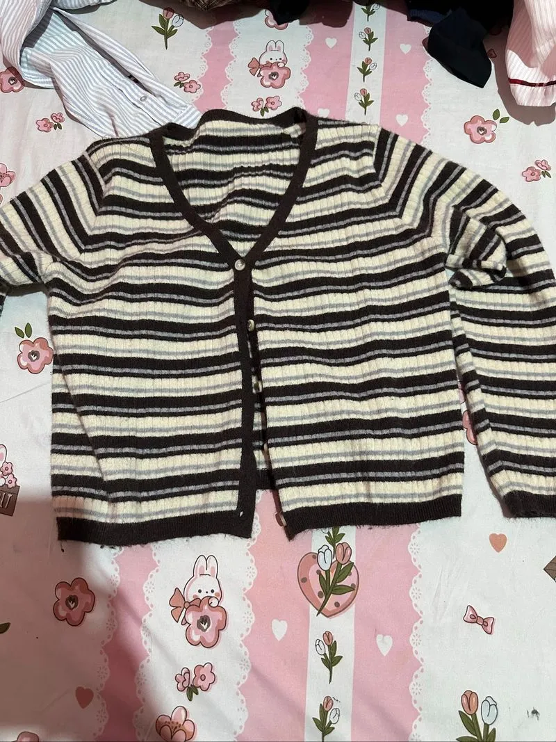 Knit Cardigan Striped Outerwear Wanita Retro Y2K Style Premi photo 1