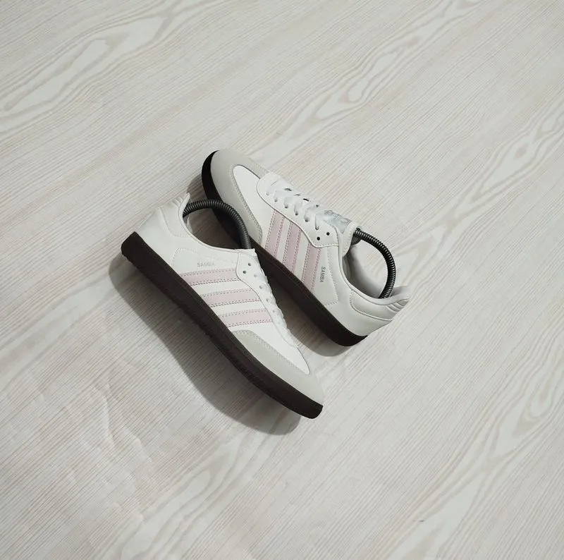 Adidas Samba photo 1