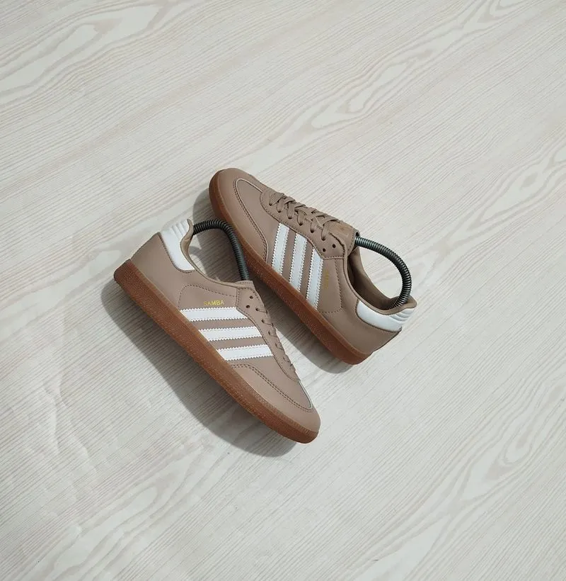 Adidas Samba photo 1
