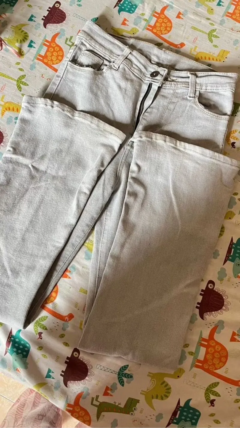 Cutbray Levis photo 1