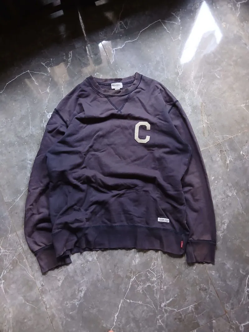 Covernat Sweatshirt photo 1