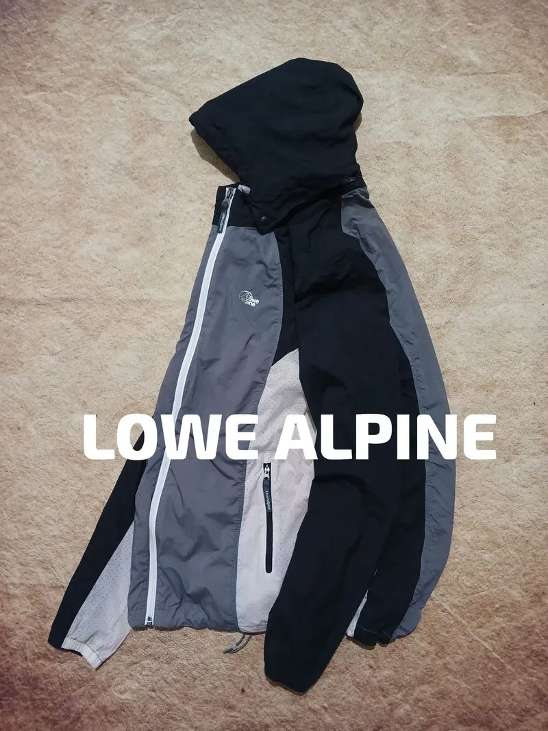 Lowe alphine sport jaket second thrift photo 1