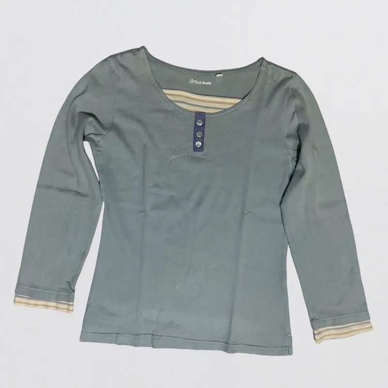 Blue longsleeve photo 1