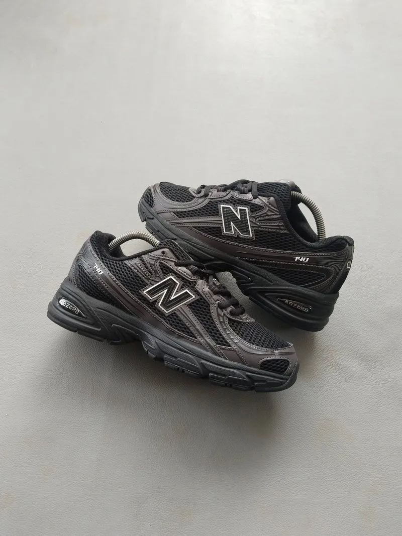 new balance 740 photo 1