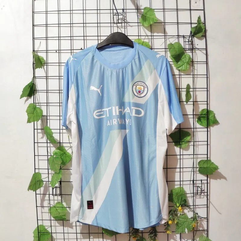 Manchester City Home Shirt/Jersey 2025 - 2026 LEAKED photo 1