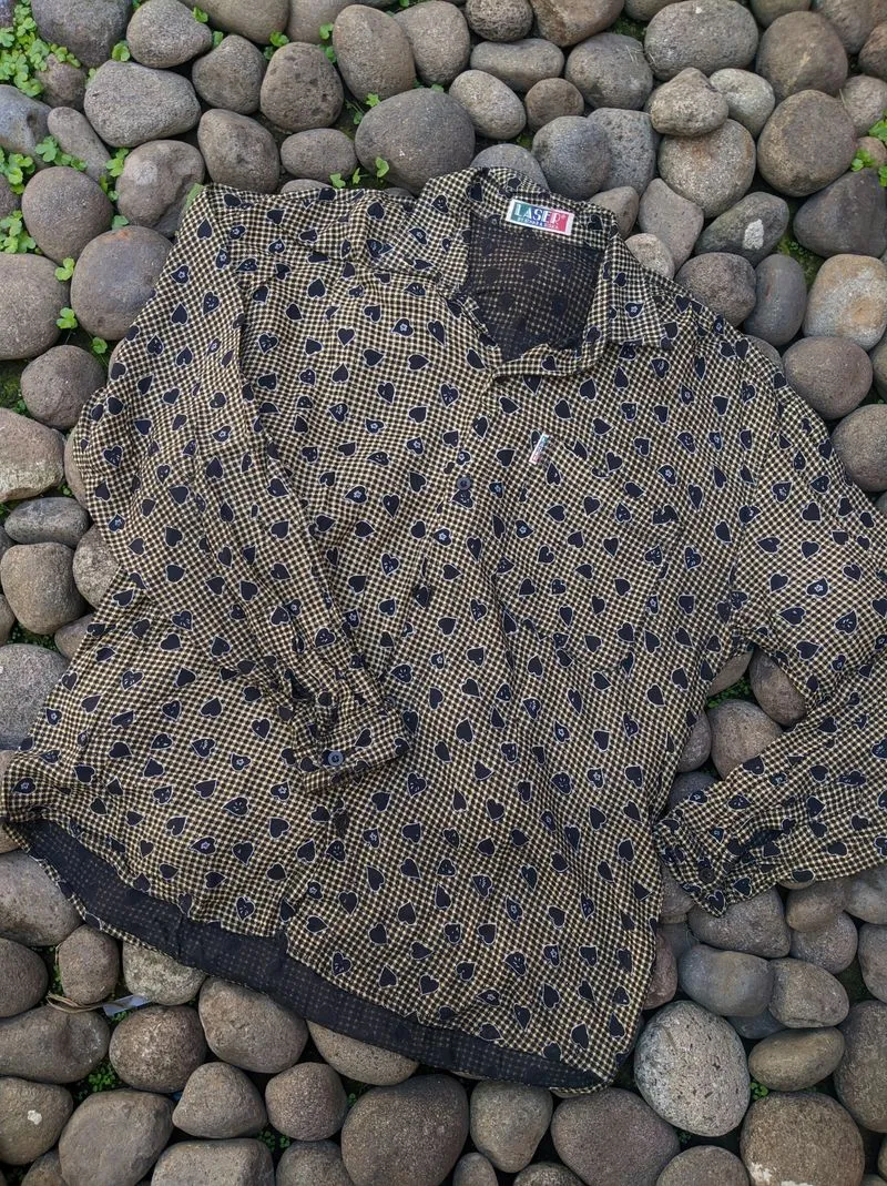 Casual T-shirt Wanita khaki black photo 1