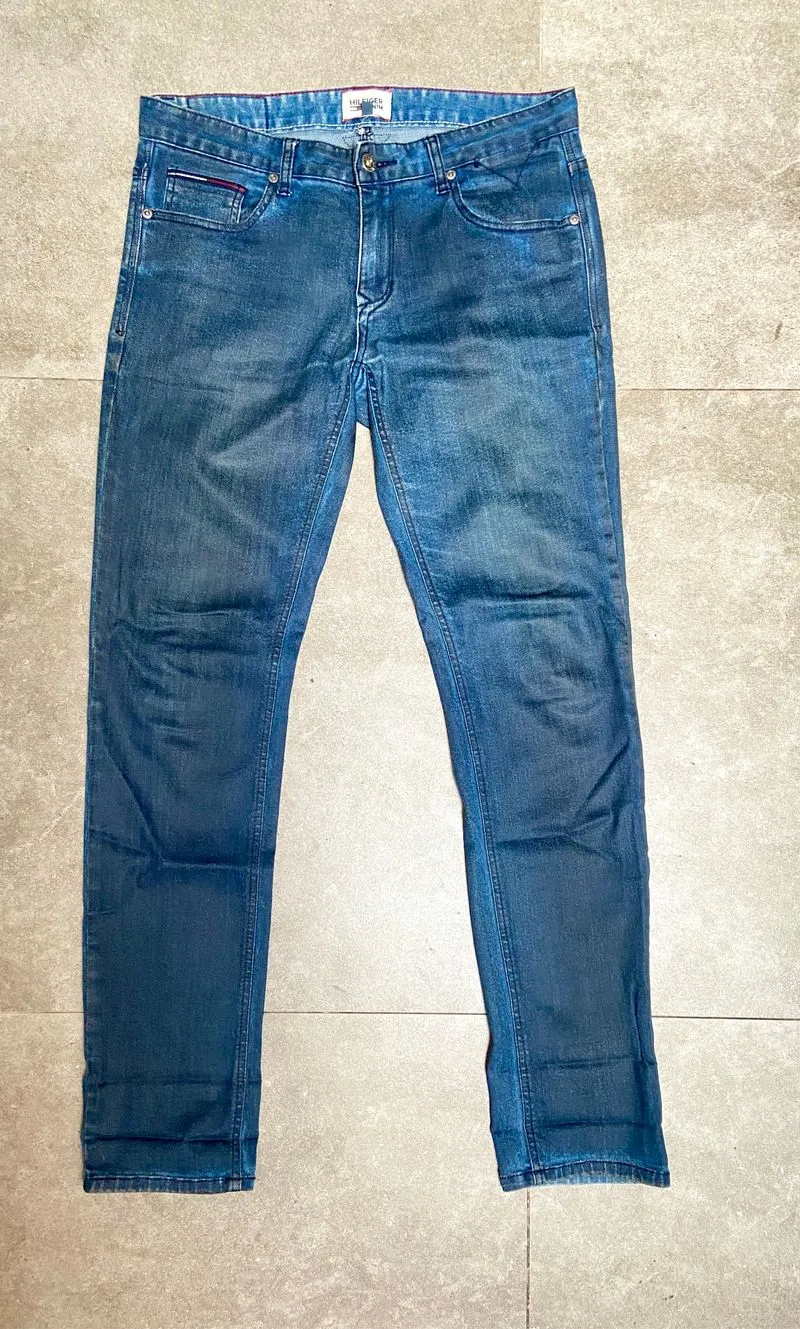 TOMMY HILFIGER JEANS photo 1