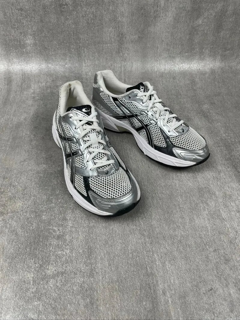 ASICS GEL-1130 SILVER/BLACK-WHITE  photo 1