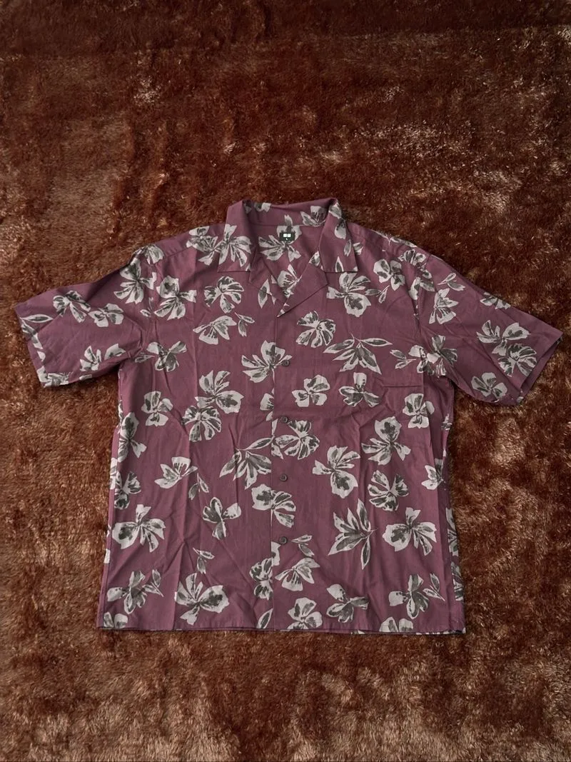 Uniqlo Maroon Shirt photo 1