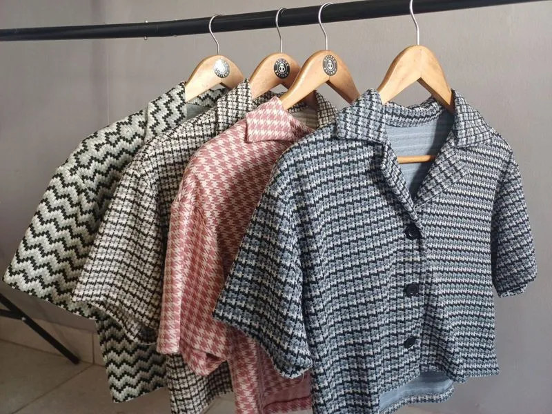 Outer Kemja Crop - Knit photo 1