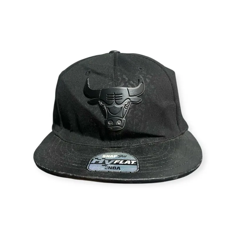 Chicago Bulls NBA Snapback Hat photo 1