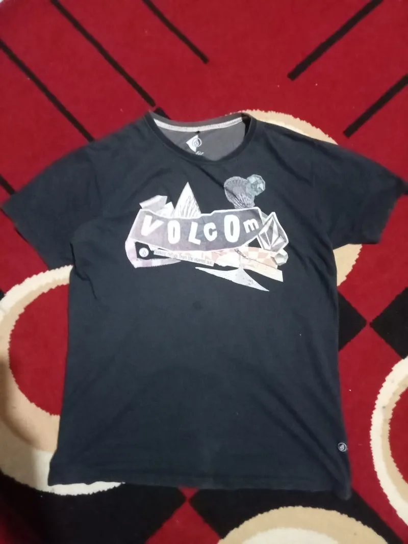 Volcom photo 1
