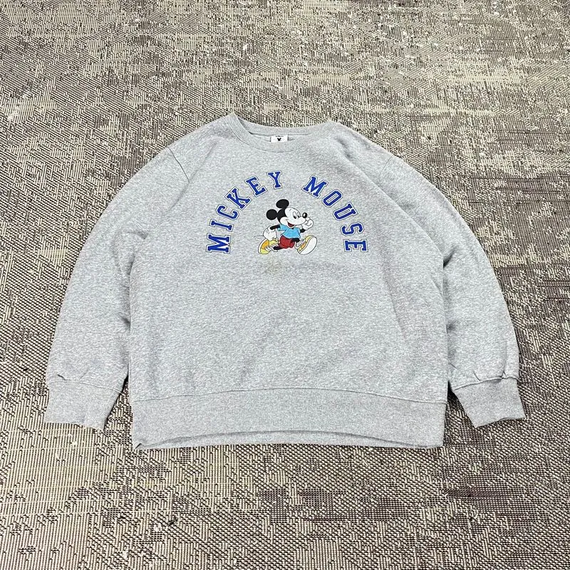 CREWNECK GENERAL UNIQLO X MICKEY MOUSE, size fit L photo 1