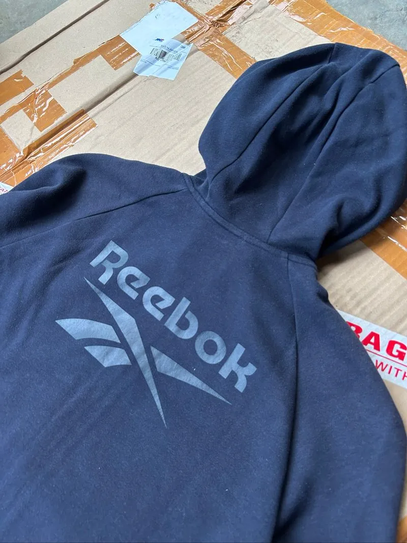 Reebok zip hoodie big logo photo 1