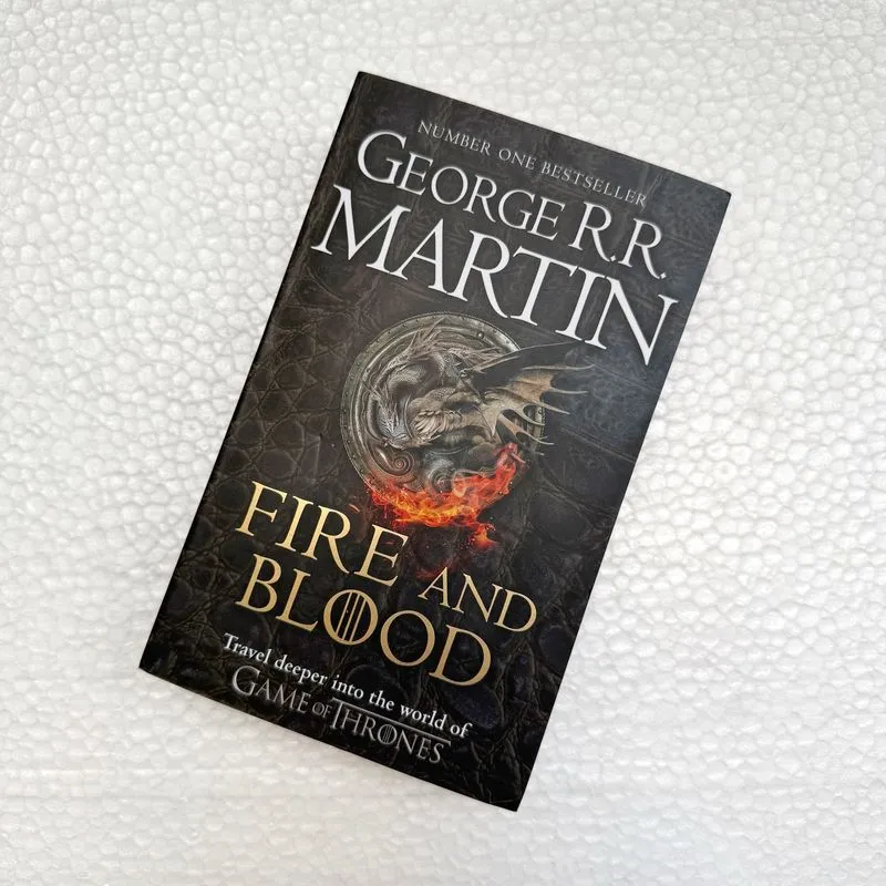 Buku Import Fire and Blood George R. R. Martin Paperback photo 1