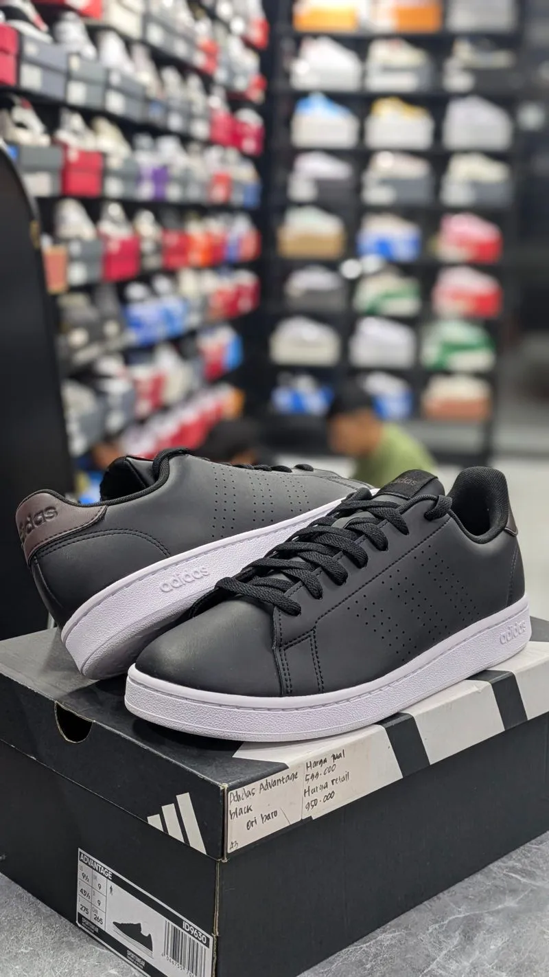 ADIDAS ADVANTAGE BLACK  photo 1