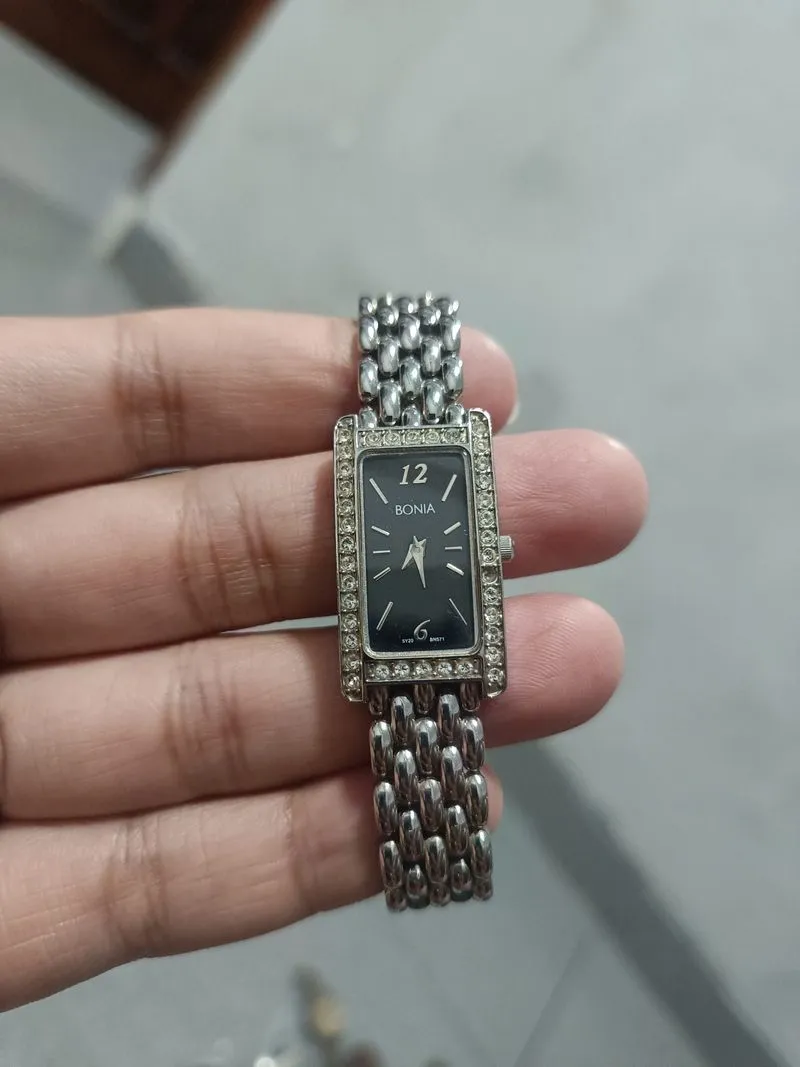 Jam Tangan Bonia Tank Series BN 571 silver kondisi normal photo 1