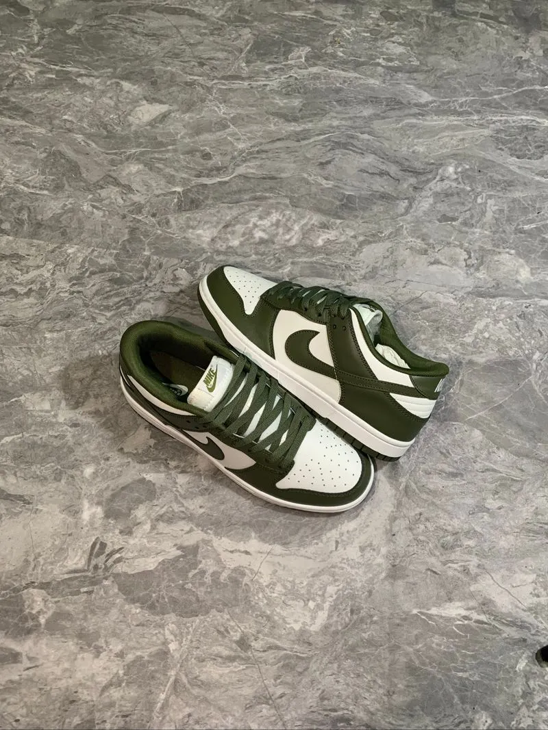 Nike dunk low olive photo 1