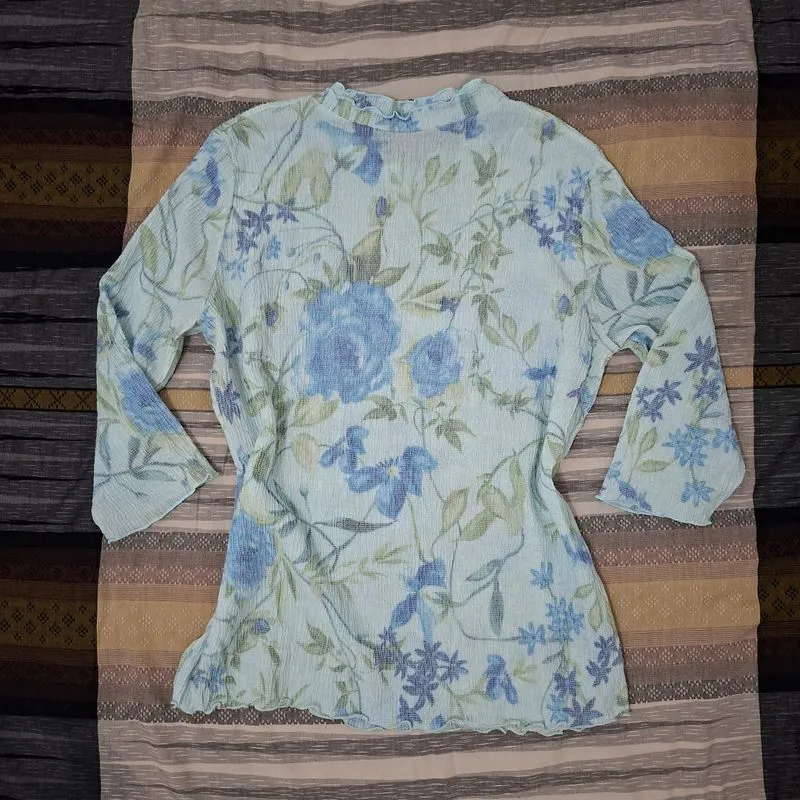 Smocked/elastic/ruched/kerut blouse photo 1