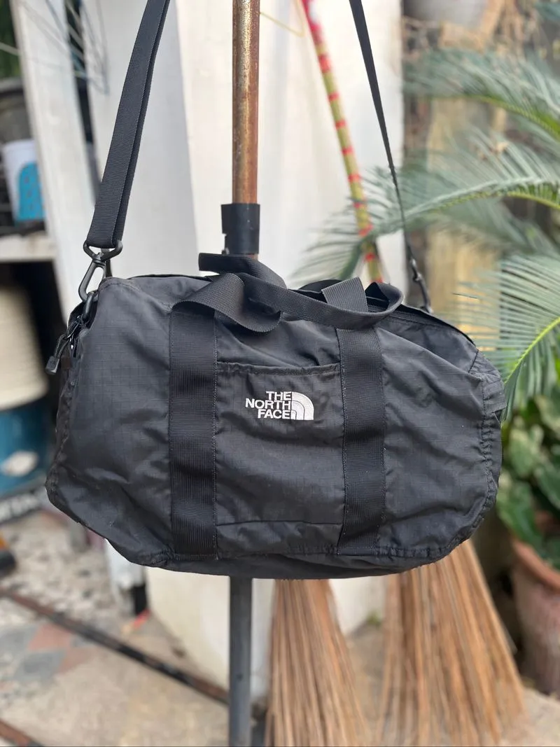 TNF DUFFLE BAG photo 1