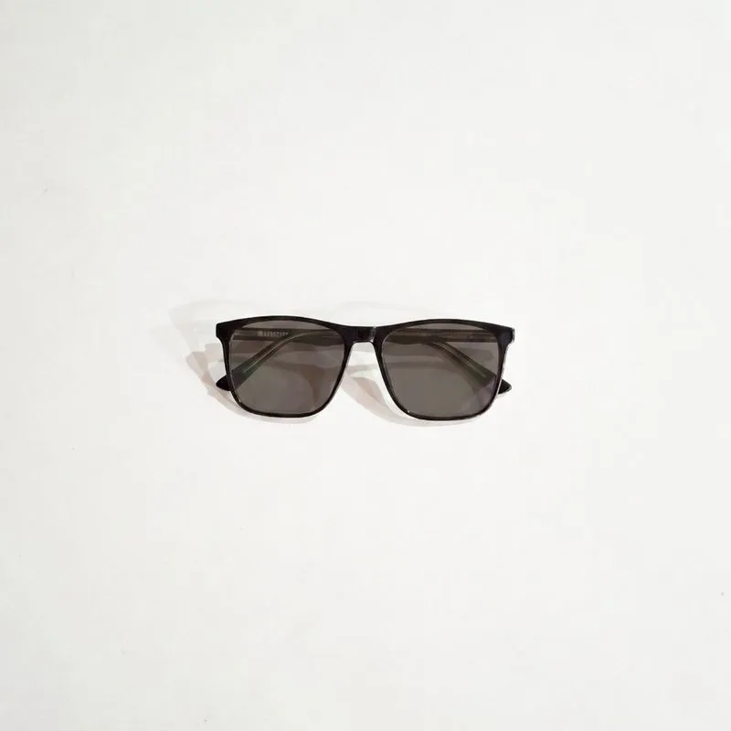 Kacamata Square Minimalist Black Lenses photo 1