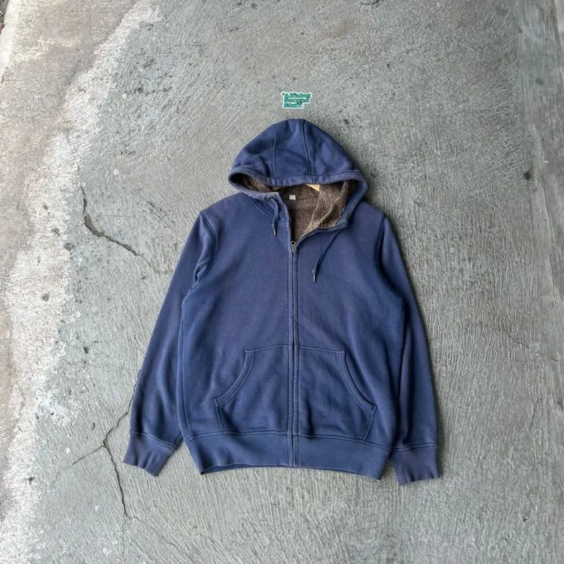 Uniqlo sherpa zip hoodie photo 1