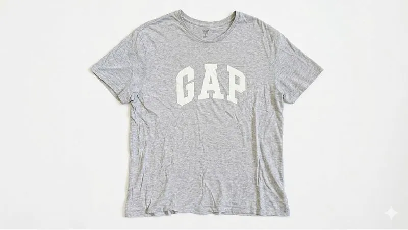T-shirt GAP photo 1
