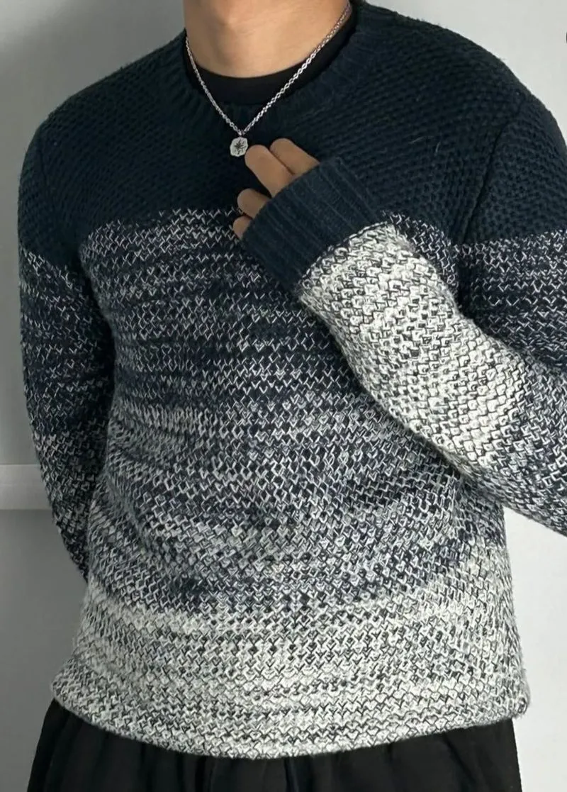 Sweater knit  photo 1