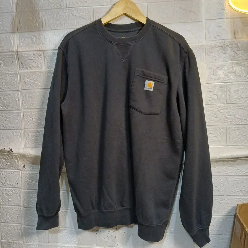 Crewneck Sweater Carhartt Pocket Basic Hitam Size L fit XL photo 1