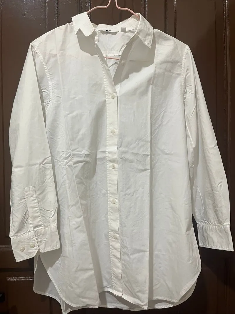 Uniqlo White Shirt photo 1