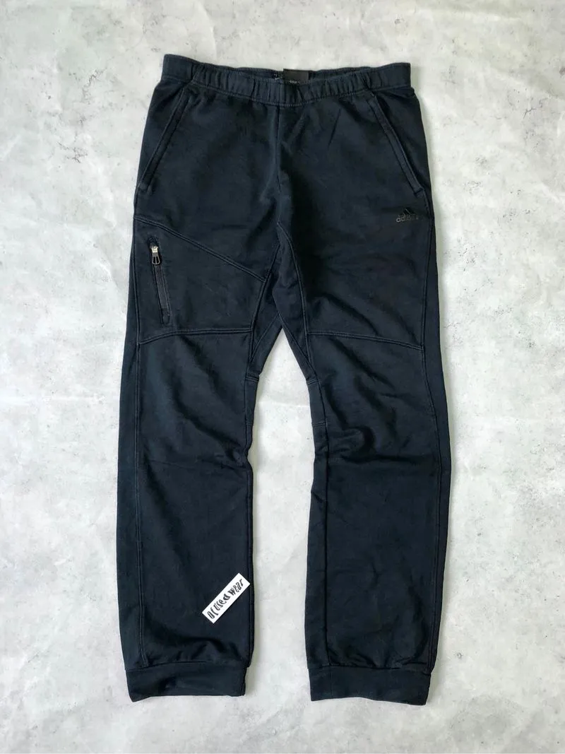 adidas dark navy sweatpants photo 1