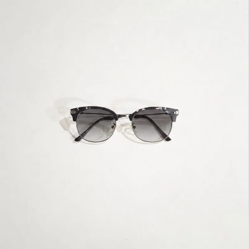 Kacamata Classic Browline photo 1