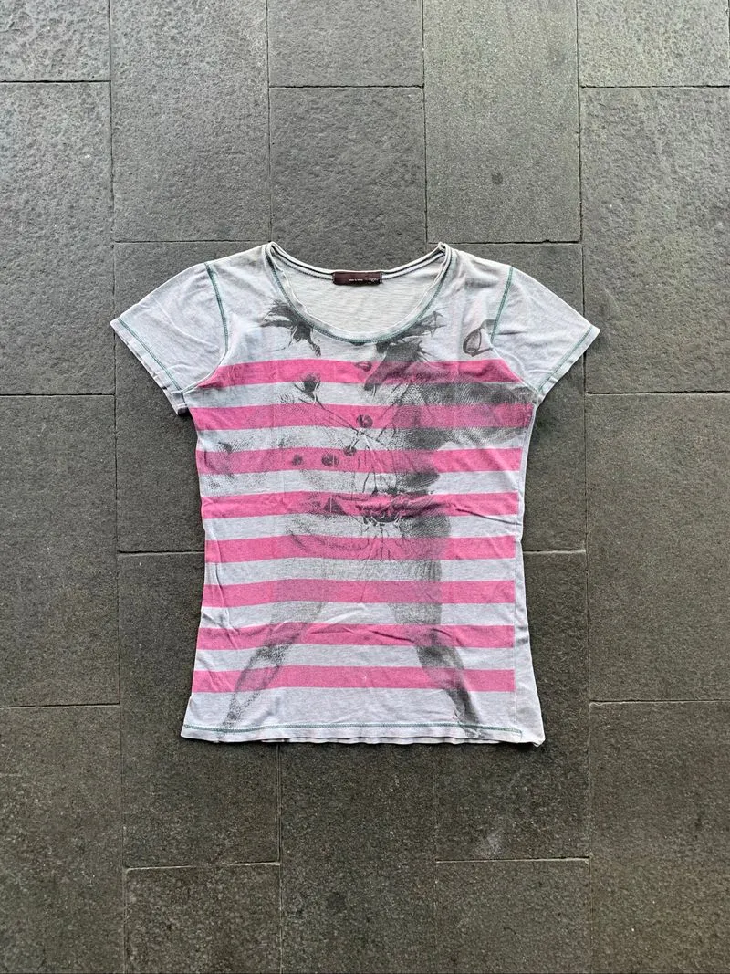 VINTAGE Y2K SUGAR WOMEN TEE photo 1