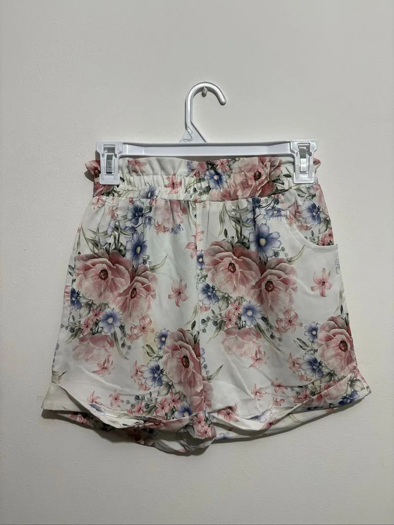 Shein highwaist - woman photo 1