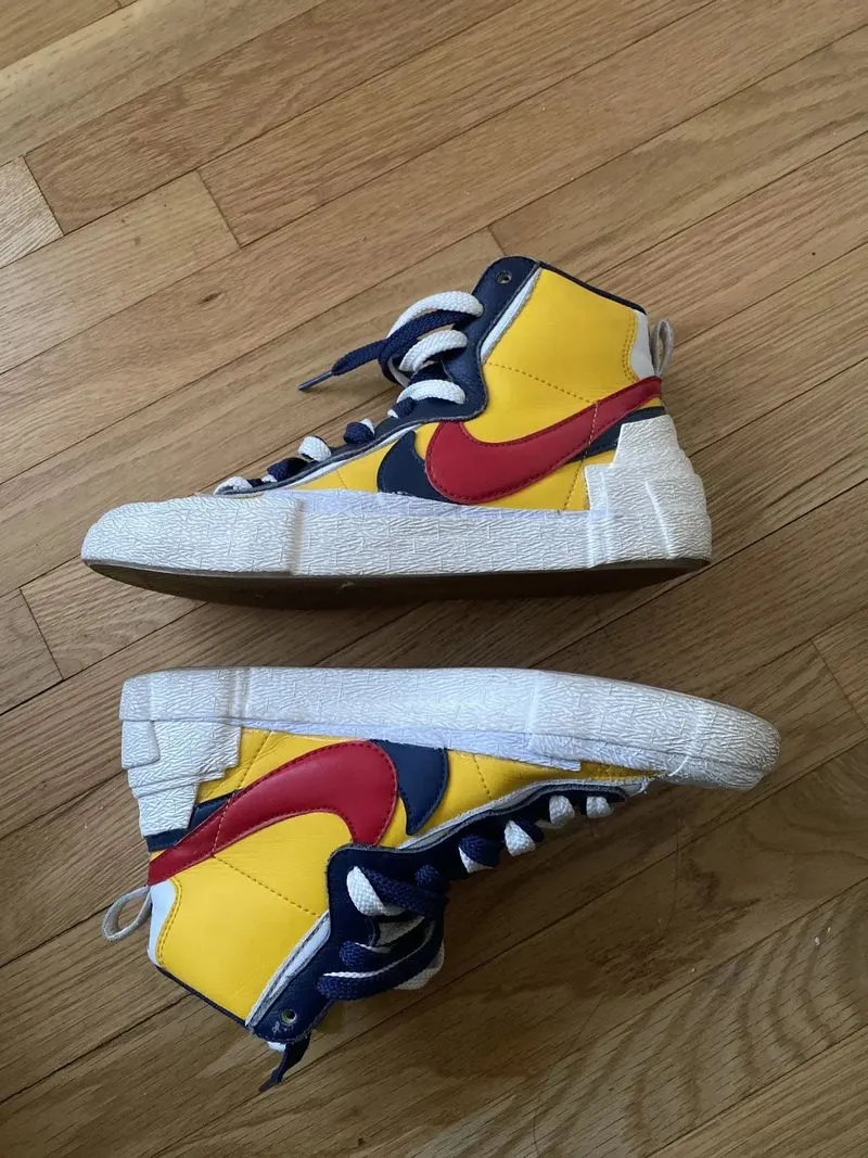 Nike Sportswear Sneakers Wanita blue yellow photo 1