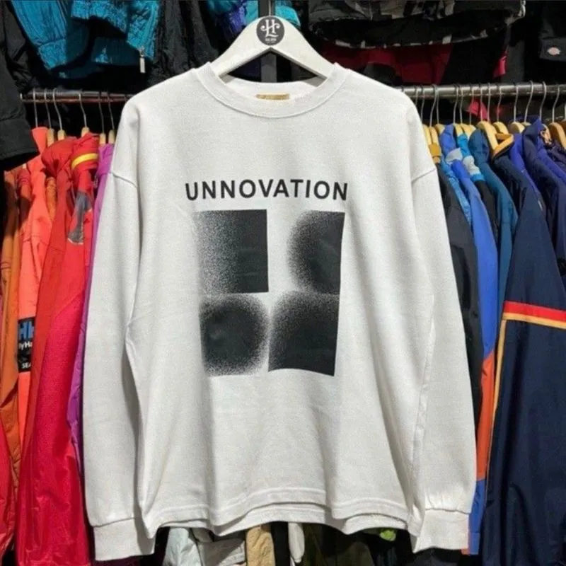 Size L fit XL - CARAMEL “UNNOVATION” Graphic Crewneck White  photo 1