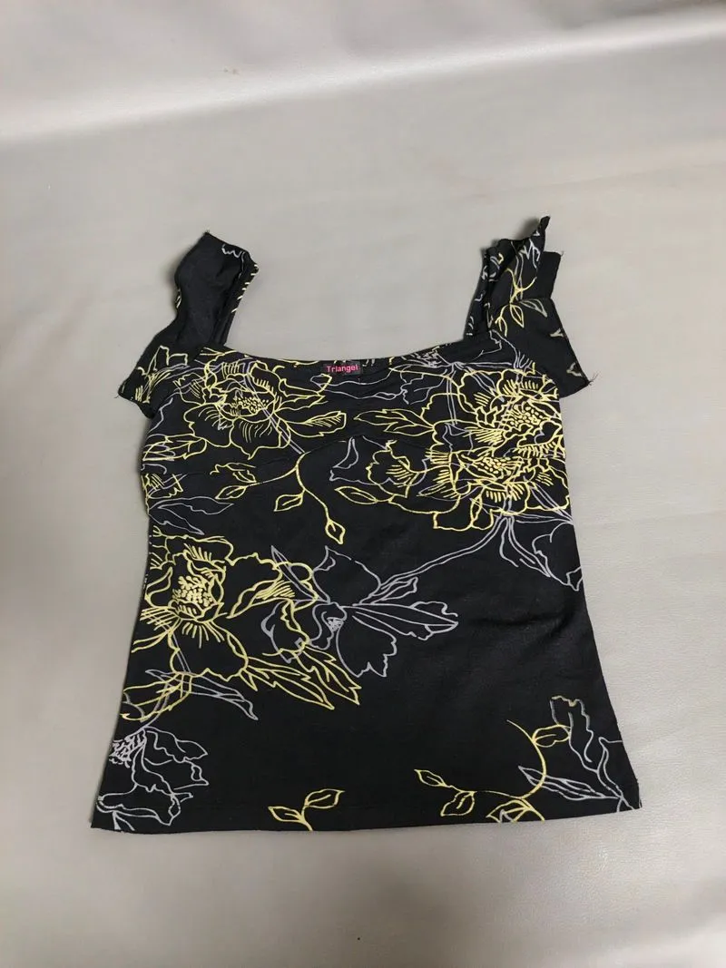 Blouse triangle  photo 1