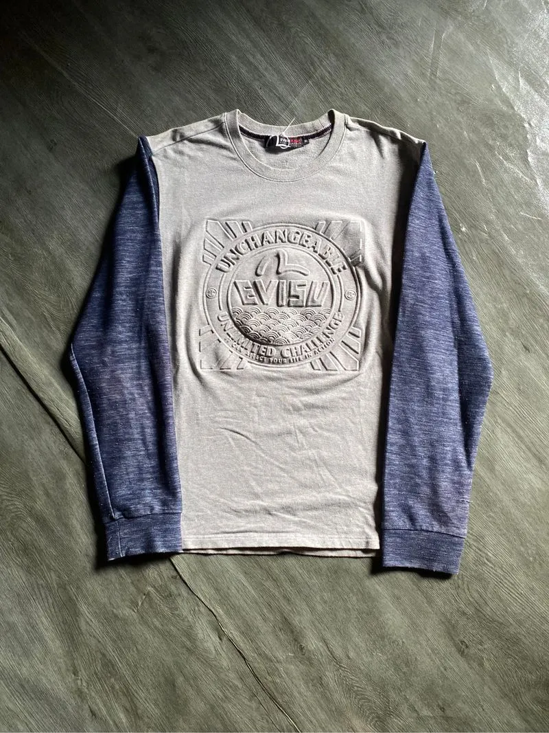 Crewneck Evisu photo 1