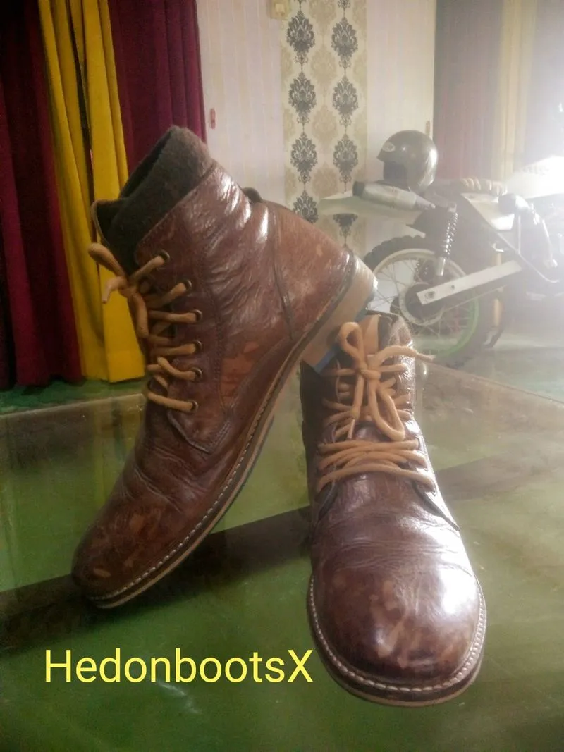 Vintage Street Super Shoes Handcrafted Boots photo 1