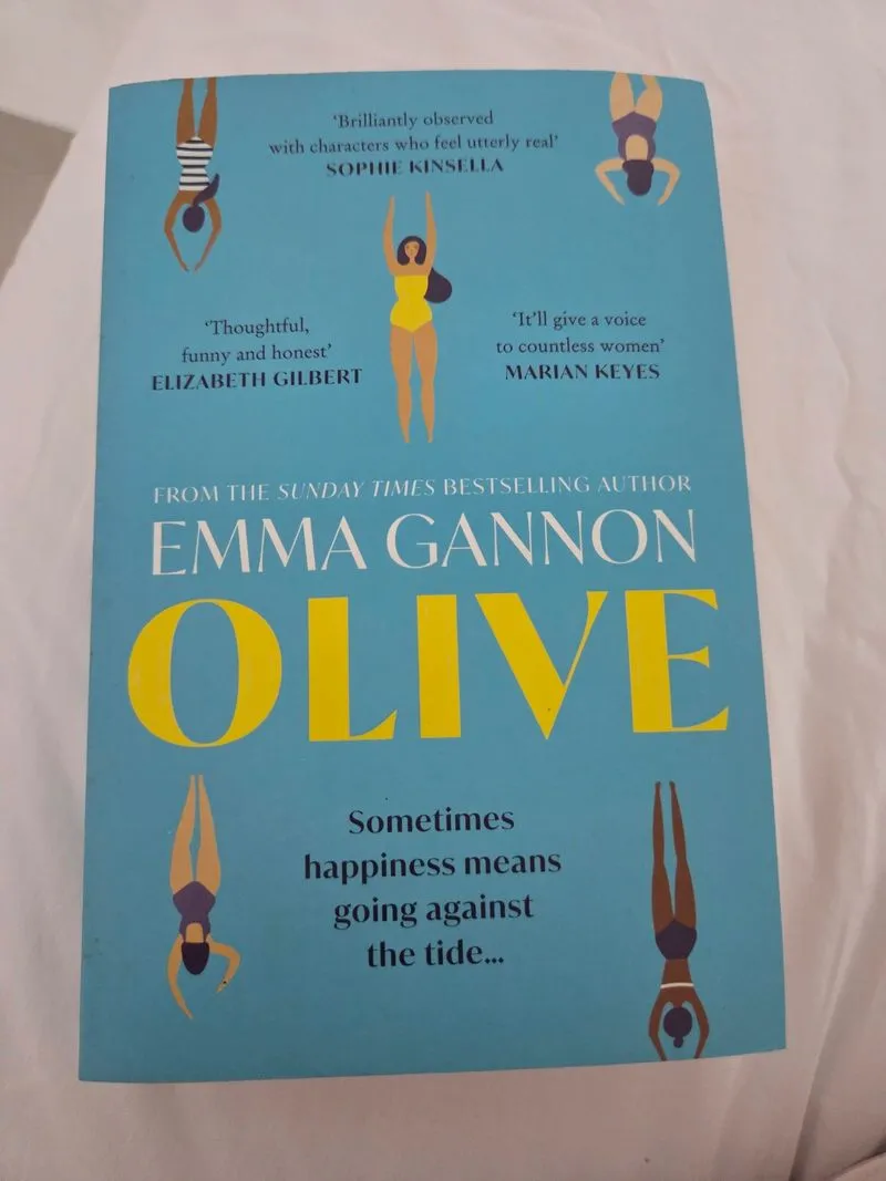 Buku Novel Fiction Olive - Emma Gannon photo 1