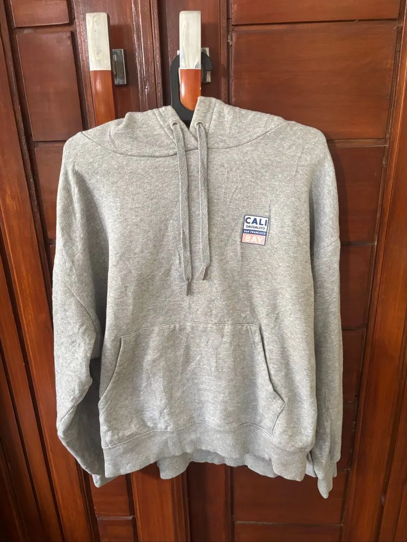HOODIE photo 1