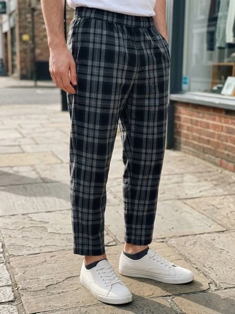 Uniqlo Flanel Checked Ankle Pants photo 1