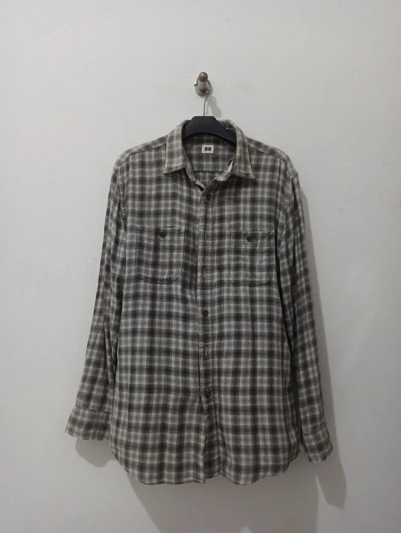 Flannel Kemeja Uniqlo Grey photo 1