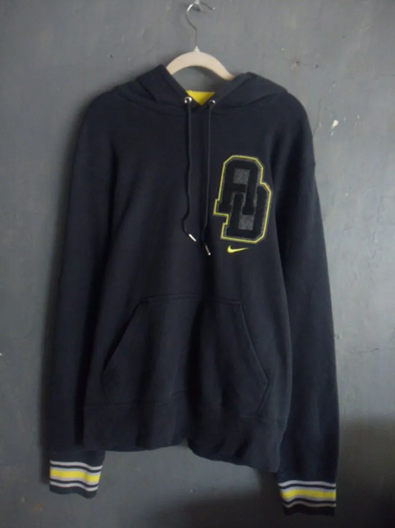 Nike Hoodie Sweatshirt Hitam Mini Swoosh Bordir XL photo 1