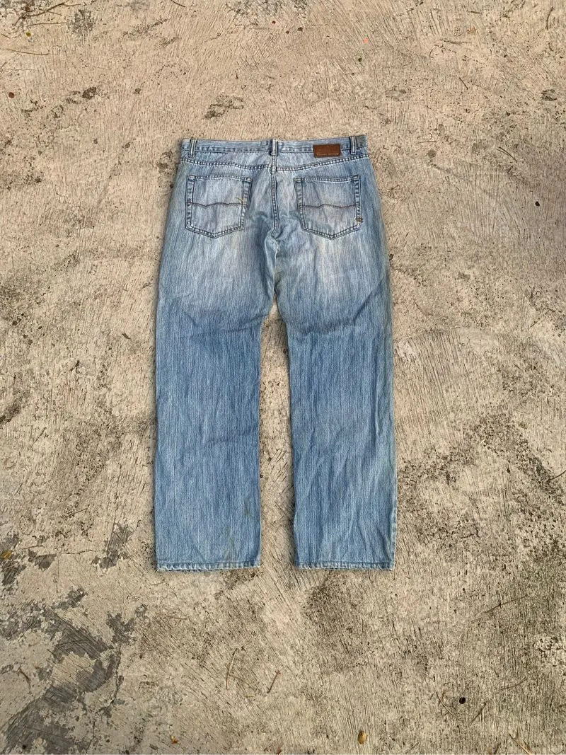 Item(s) : Camel Active Straight Blue Denim Jeans photo 1