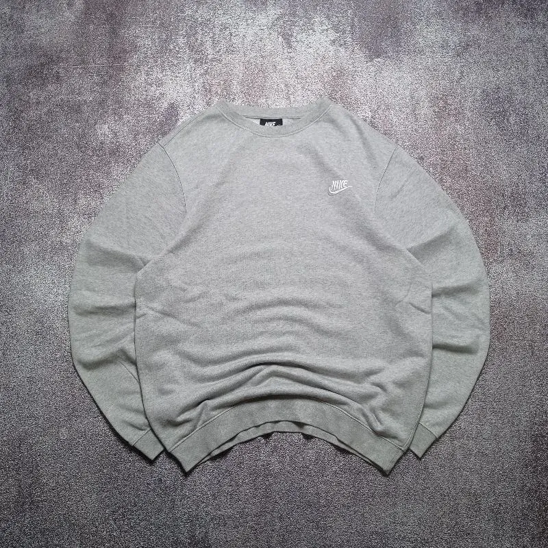 Crewneck | Nike Club Grey photo 1