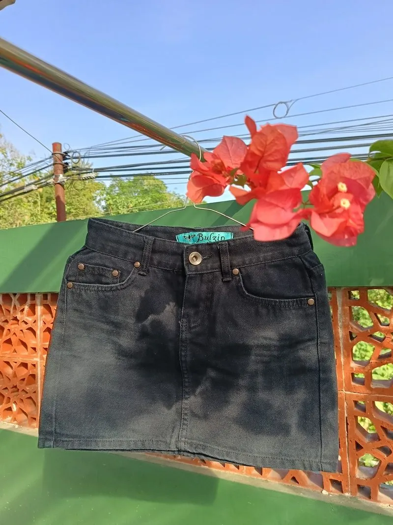Black Short Skirts  photo 1