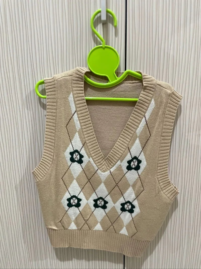 colorbox vest photo 1